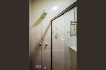 Casa à venda com 190m², 4 quartos e 2 vagasBanheiro da Suíte 1