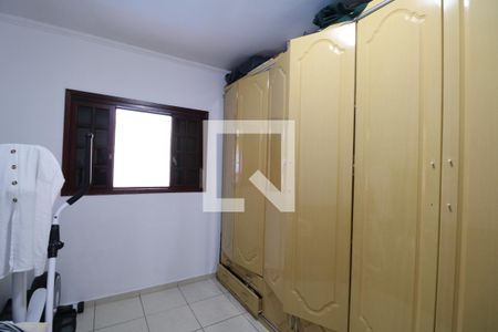 Casa à venda com 250m², 3 quartos e 3 vagas Casa à venda com 250m², 3 quartos e 3 vagasQuarto 1