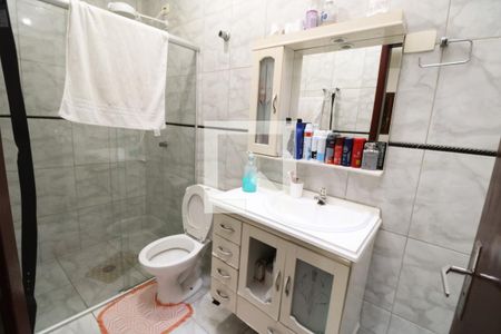 Casa à venda com 250m², 3 quartos e 3 vagas Casa à venda com 250m², 3 quartos e 3 vagasBanheiro