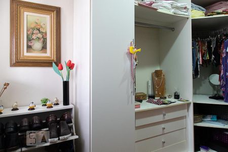 Apartamento à venda com 372m², 3 quartos e 3 vagasSuíte master - closet