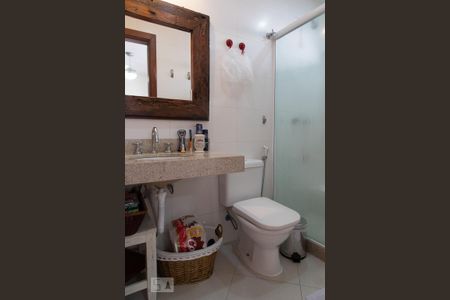 Apartamento à venda com 372m², 3 quartos e 3 vagasBanheiro da suíte master