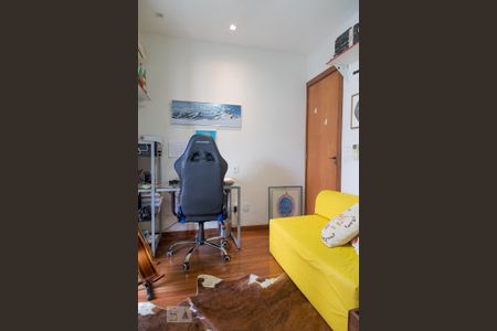 Apartamento à venda com 372m², 3 quartos e 3 vagasQuarto 2