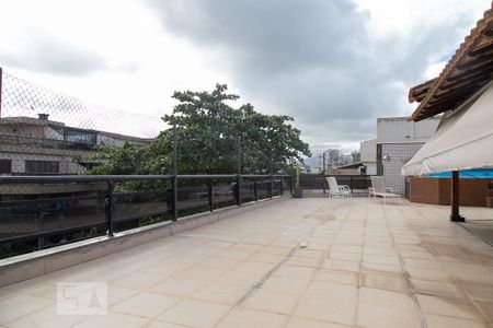 Apartamento à venda com 372m², 3 quartos e 3 vagasVaranda - piscina