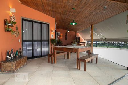 Apartamento à venda com 372m², 3 quartos e 3 vagasVaranda