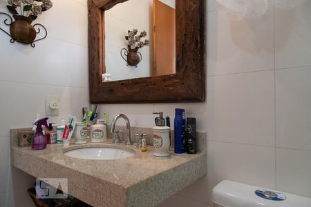 Apartamento à venda com 372m², 3 quartos e 3 vagasBanheiro da suíte master