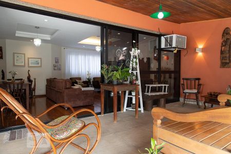 Apartamento à venda com 372m², 3 quartos e 3 vagasVaranda