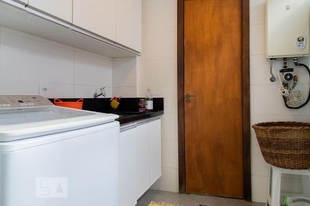 Apartamento à venda com 372m², 3 quartos e 3 vagasÁrea de serviço