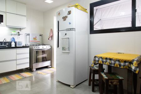 Apartamento à venda com 372m², 3 quartos e 3 vagasCozinha