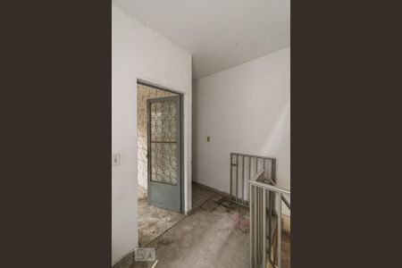 Casa à venda com 150m², 2 quartos e sem vaga Casa à venda com 150m², 2 quartos e sem vagaSobrado - Área de serviço