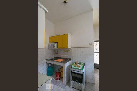 Casa à venda com 150m², 2 quartos e sem vaga Casa à venda com 150m², 2 quartos e sem vagaCozinha