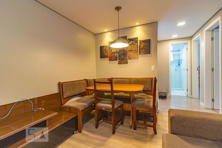 Sala de apartamento para alugar com 2 quartos, 52m² em Santo Antônio, São José dos Pinhais