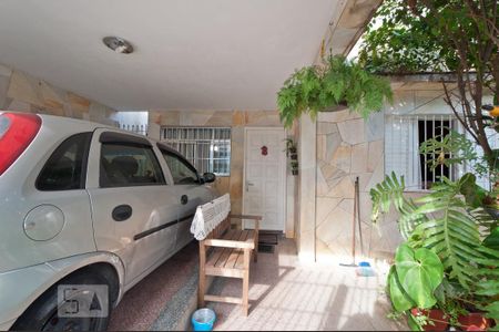 Casa à venda com 270m², 5 quartos e 1 vaga Casa à venda com 270m², 5 quartos e 1 vagaGaragem