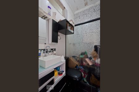 Casa à venda com 270m², 5 quartos e 1 vaga Casa à venda com 270m², 5 quartos e 1 vagaBanheiro da Suíte 1