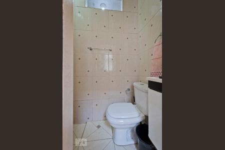 Casa à venda com 270m², 5 quartos e 1 vaga Casa à venda com 270m², 5 quartos e 1 vagaBanheiro 2