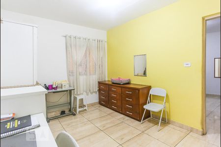 Casa à venda com 175m², 3 quartos e 3 vagasEscritorio