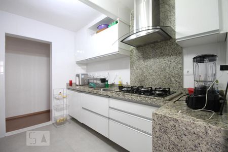 Apartamento à venda com 65m², 3 quartos e 1 vagaCozinha