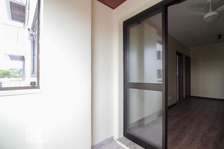 Sacada da Sala de apartamento para alugar com 2 quartos, 85m² em Vila Ipiranga, Porto Alegre