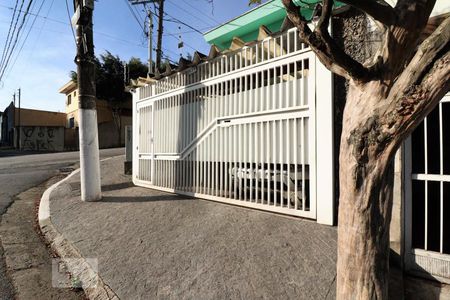 Casa à venda com 135m², 3 quartos e 2 vagasFachada