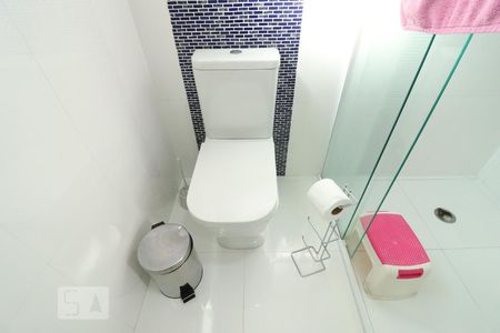 Casa à venda com 135m², 3 quartos e 2 vagasBanheiro 2