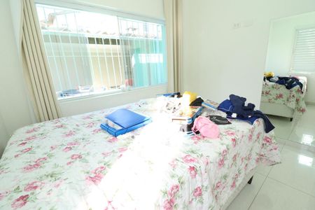 Casa à venda com 135m², 3 quartos e 2 vagasQuarto 2