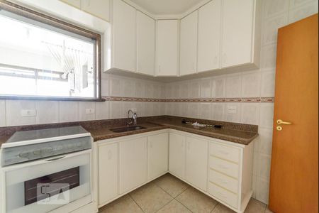 Apartamento para alugar com 130m², 3 quartos e 2 vagasCozinha
