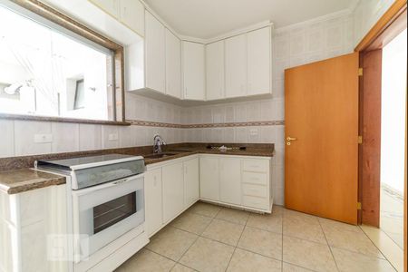 Apartamento para alugar com 130m², 3 quartos e 2 vagasCozinha