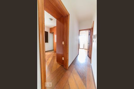 Apartamento para alugar com 130m², 3 quartos e 2 vagasCorredor