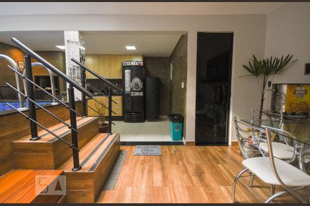 Casa à venda com 180m², 3 quartos e sem vagaEspaço Gourmet