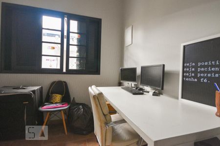 Casa à venda com 180m², 3 quartos e sem vagaQuarto 3