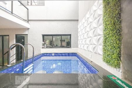 Casa à venda com 180m², 3 quartos e sem vagaPiscina privativa