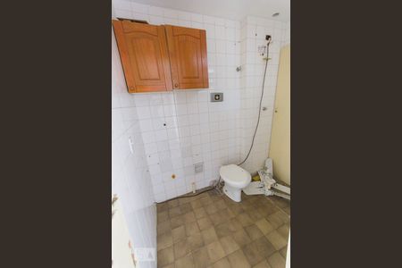 Apartamento à venda com 50m², 2 quartos e 1 vaga Apartamento à venda com 50m², 2 quartos e 1 vagaBanheiro Social 2