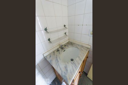 Apartamento à venda com 50m², 2 quartos e 1 vaga Apartamento à venda com 50m², 2 quartos e 1 vagaBanheiro Social 1