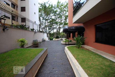 Apartamento à venda com 136m², 4 quartos e 1 vagaÁrea comum