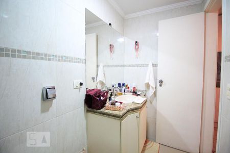 Apartamento à venda com 136m², 4 quartos e 1 vagaBanheiro da suite - Quarto 4