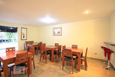 Apartamento à venda com 136m², 4 quartos e 1 vagaÁrea comum - Salão de festas