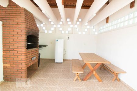 Apartamento à venda com 55m², 2 quartos e 1 vagaÁrea comum - Churrasqueira