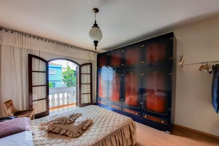 Casa para alugar com 320m², 3 quartos e 5 vagas Casa para alugar com 320m², 3 quartos e 5 vagasSuíte