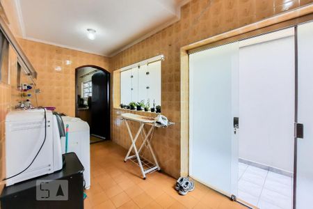 Casa para alugar com 320m², 3 quartos e 5 vagas Casa para alugar com 320m², 3 quartos e 5 vagasÁrea de Serviço