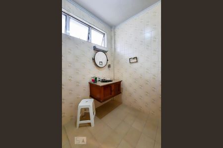 Casa para alugar com 320m², 3 quartos e 5 vagas Casa para alugar com 320m², 3 quartos e 5 vagasBanheiro da Suíte