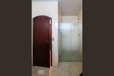 Casa para alugar com 320m², 3 quartos e 5 vagas Casa para alugar com 320m², 3 quartos e 5 vagasBanheiro da Suíte