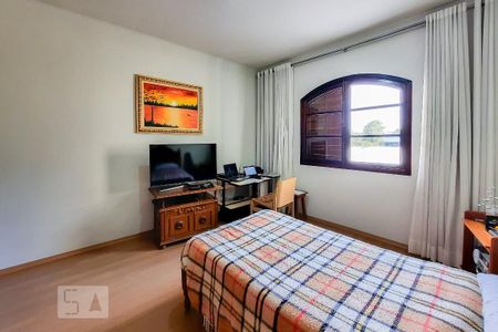 Casa para alugar com 320m², 3 quartos e 5 vagas Casa para alugar com 320m², 3 quartos e 5 vagasQuarto 2