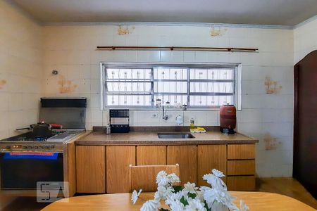 Casa para alugar com 320m², 3 quartos e 5 vagas Casa para alugar com 320m², 3 quartos e 5 vagasCozinha