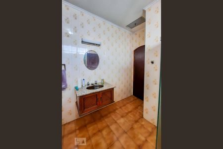 Casa para alugar com 320m², 3 quartos e 5 vagas Casa para alugar com 320m², 3 quartos e 5 vagasBanheiro Social