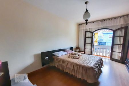 Casa para alugar com 320m², 3 quartos e 5 vagas Casa para alugar com 320m², 3 quartos e 5 vagasSuíte