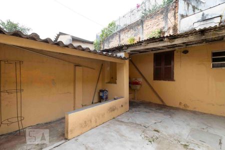 Casa à venda com 250m², 3 quartos e 3 vagas Casa à venda com 250m², 3 quartos e 3 vagasÁrea Externa - Casa 3