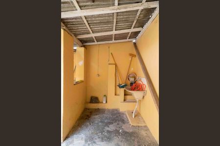 Casa à venda com 250m², 3 quartos e 3 vagas Casa à venda com 250m², 3 quartos e 3 vagasÁrea Externa - Casa 3