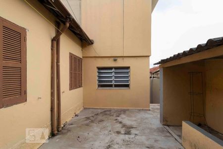 Casa à venda com 250m², 3 quartos e 3 vagas Casa à venda com 250m², 3 quartos e 3 vagasÁrea Externa - Casa 3