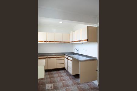 Apartamento para alugar com 110m², 3 quartos e 1 vaga Apartamento para alugar com 110m², 3 quartos e 1 vagaCOZINHA