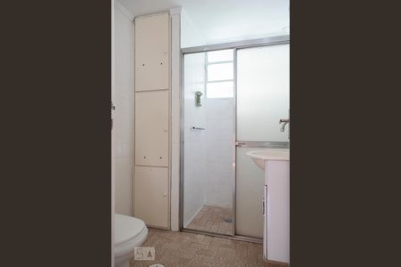 Apartamento para alugar com 110m², 3 quartos e 1 vaga Apartamento para alugar com 110m², 3 quartos e 1 vagaBANHEIRO