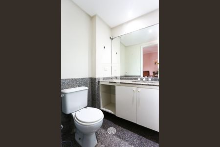 Apartamento à venda com 106m², 3 quartos e 3 vagasBanheiro da Suíte 3